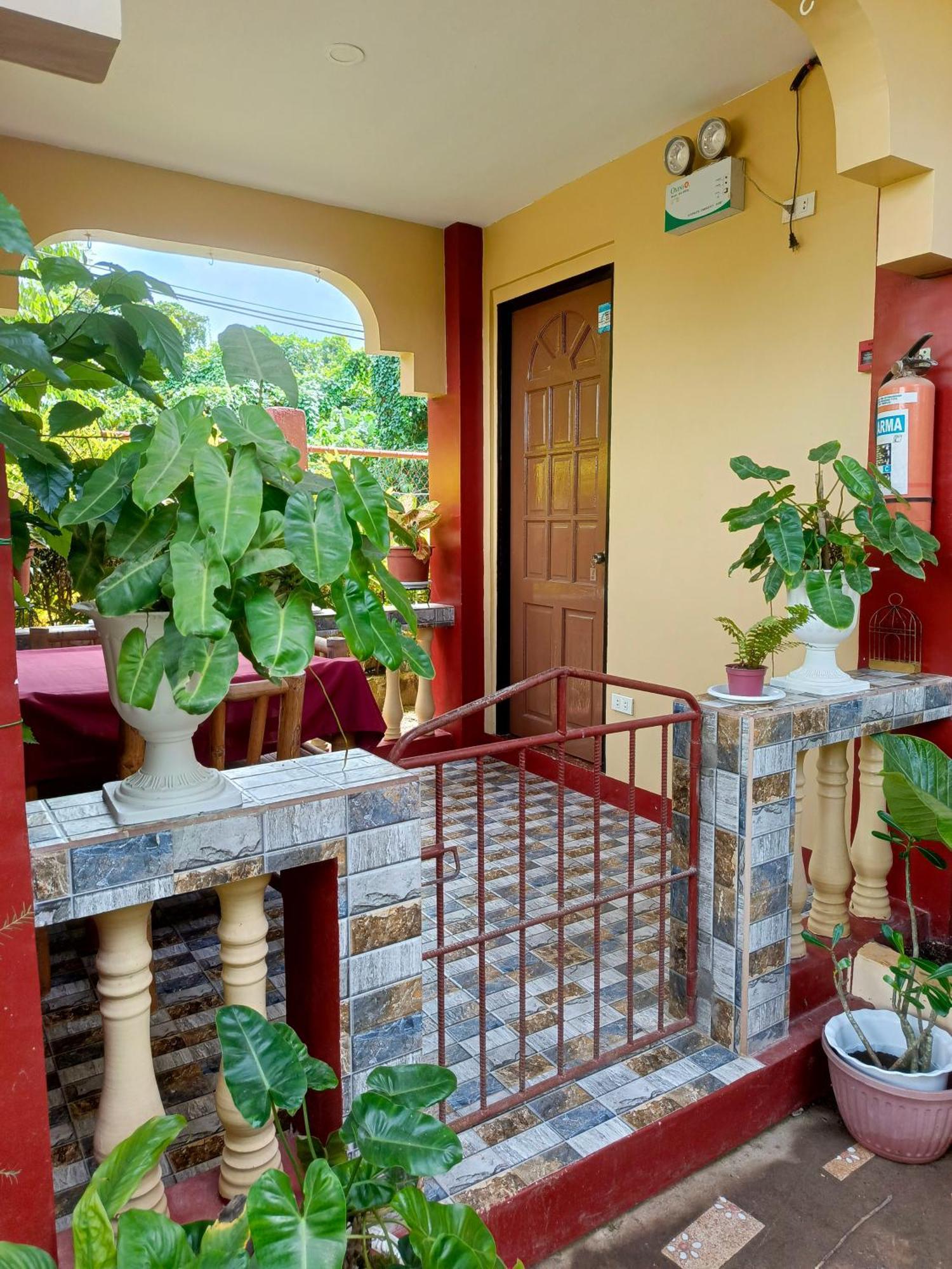 Peace Lily Studio Apartments パングラオ 部屋 写真